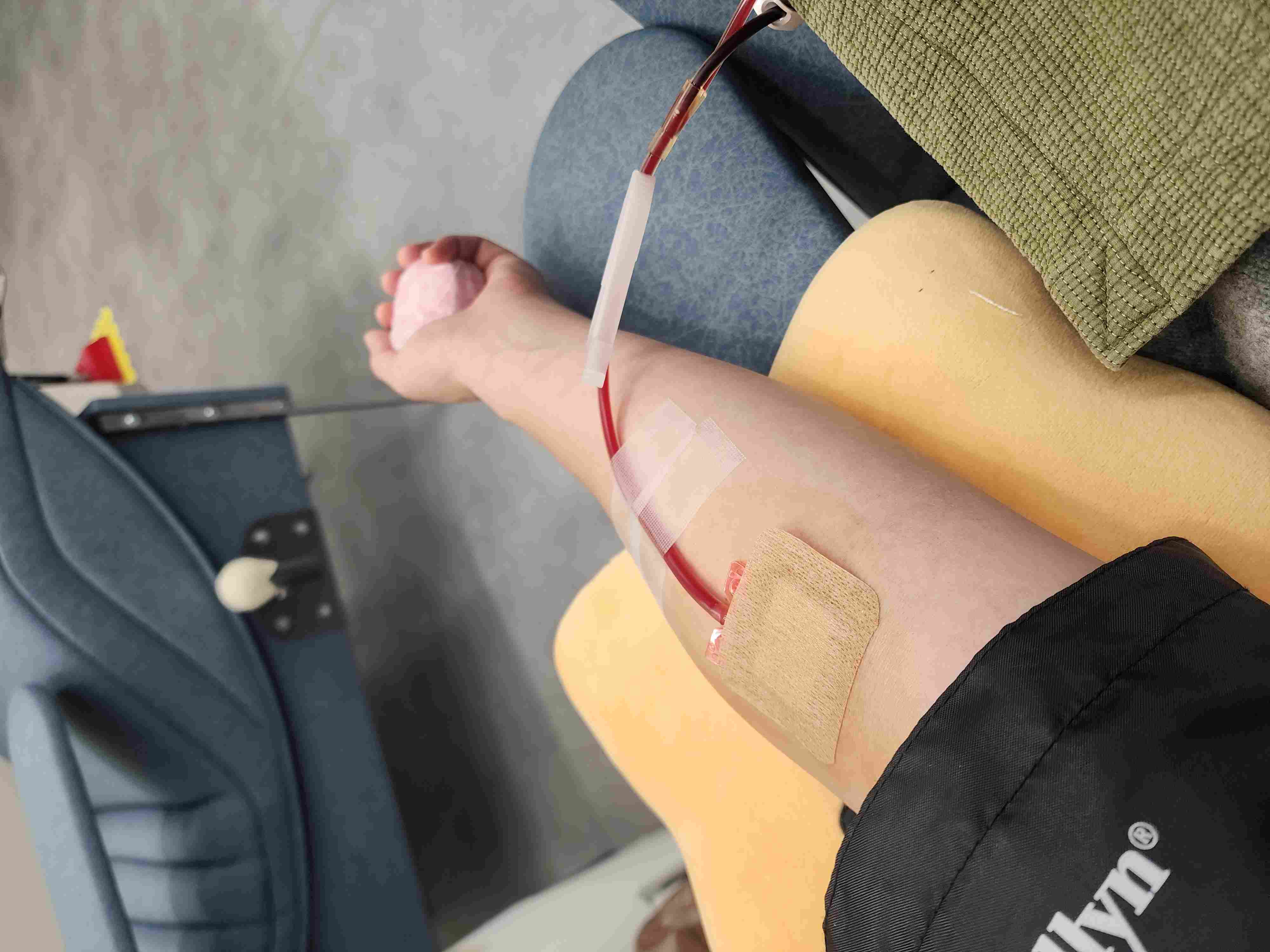 늘 하던대로 혈소판 혈장 헌혈로 진행했고, 조혈모세포 기증 등록하기로 결정해서 이제야 신청했네요!
더욱 더 건강하게 몸 관리 해야겠어요😄