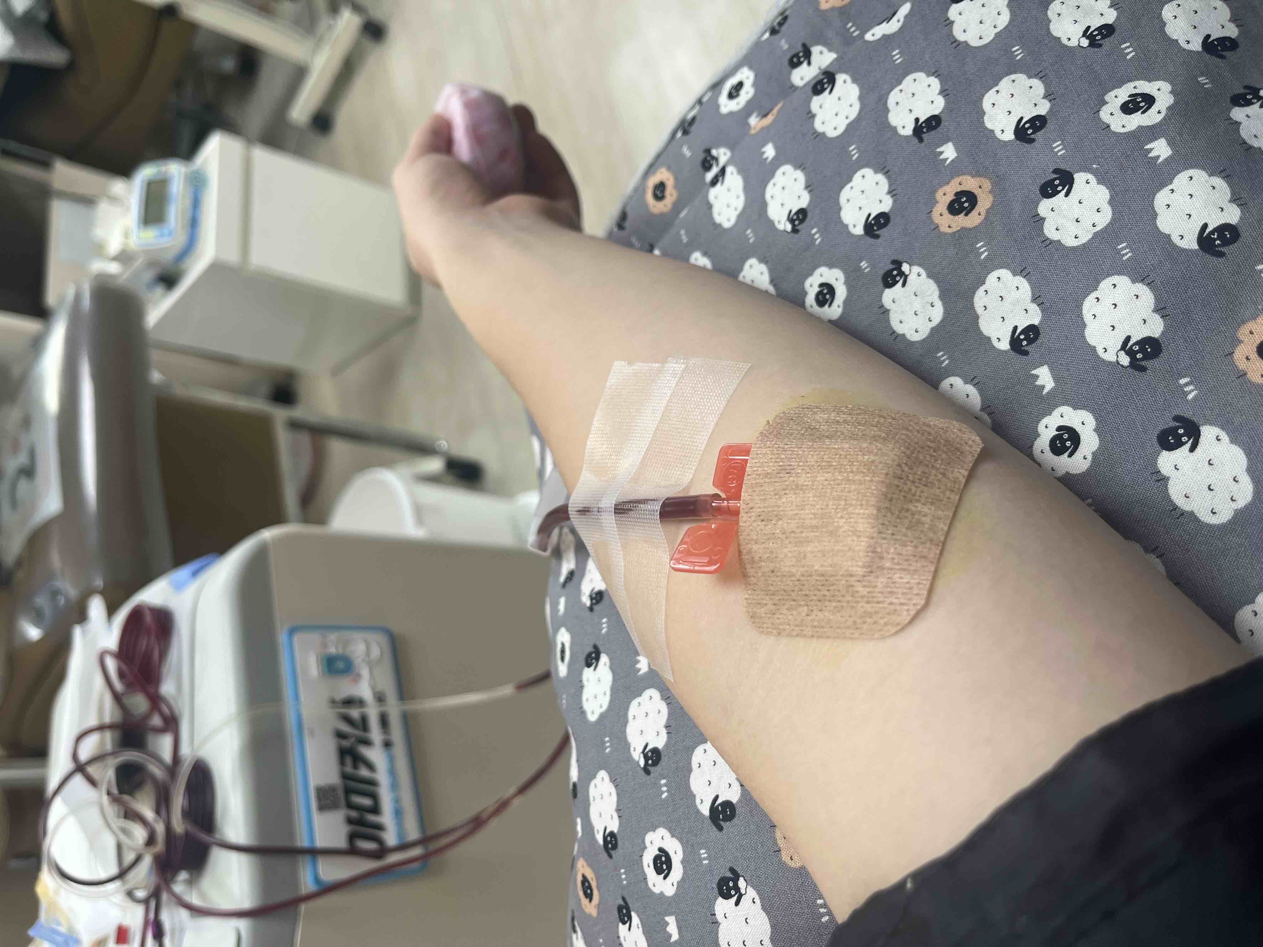 해외여행 다녀와서 그동안 못했는데 오랜만에 혈소판혈장 헌혈했습니다! 100번을 채우는 그날까지!